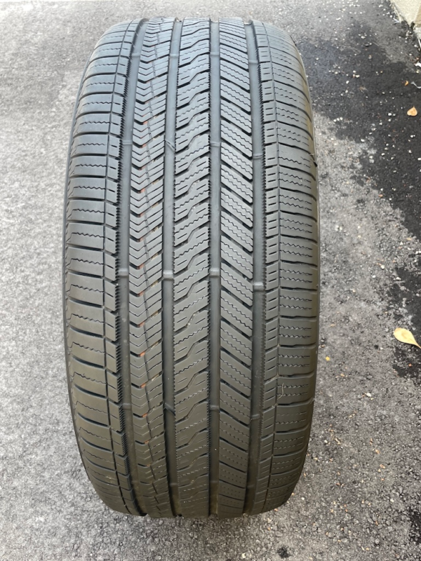 285/45/R21 Bridgestone Alenza