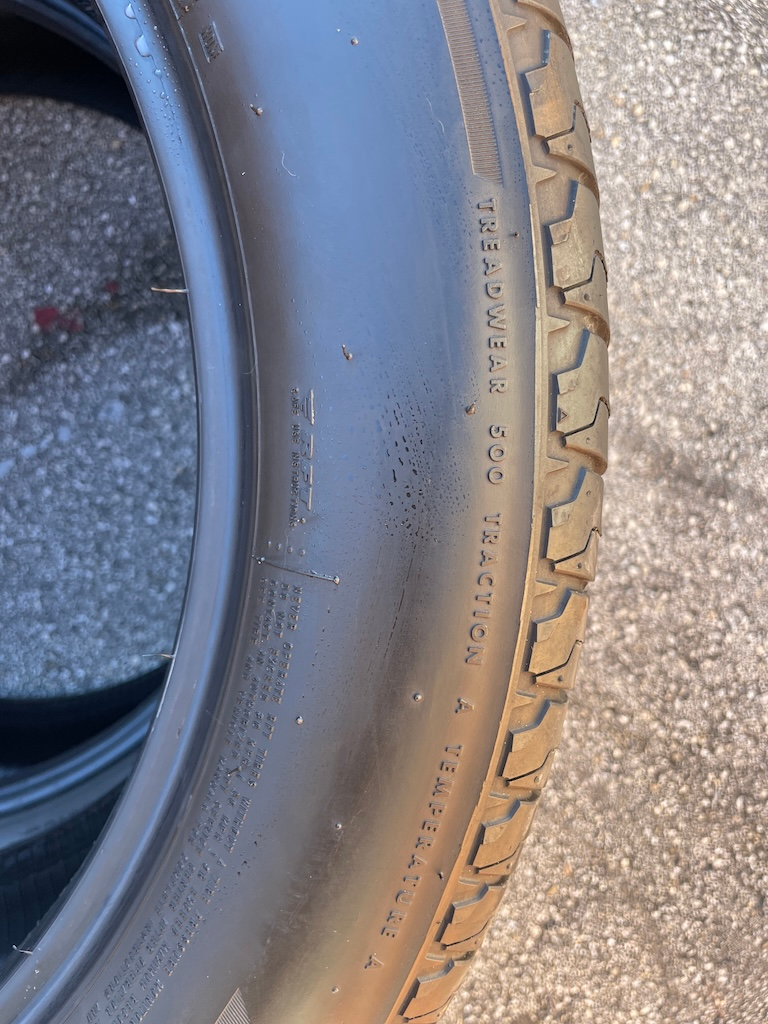 275/45/R20 Bridgestone Alenza - Image 7
