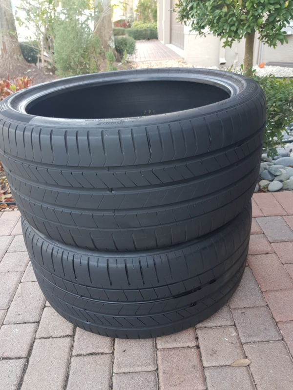 315/30/R22 Pirelli P Zero