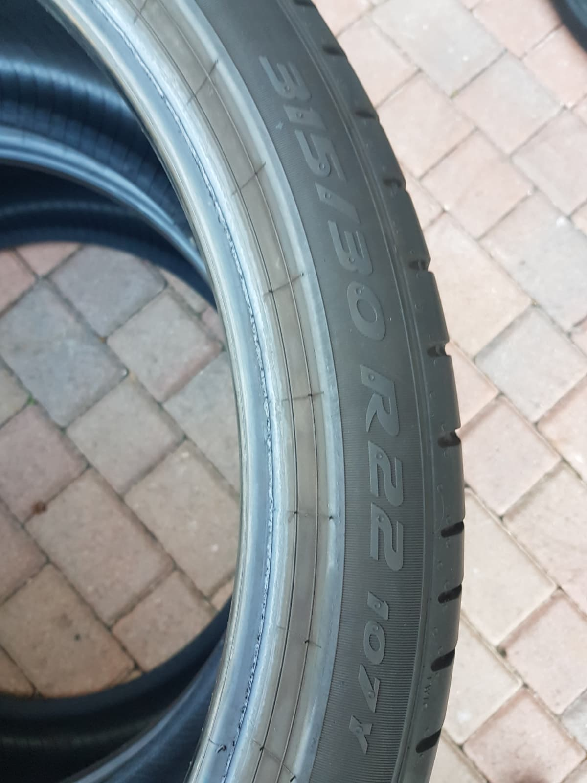 315/30/R22 Pirelli P Zero - Image 6