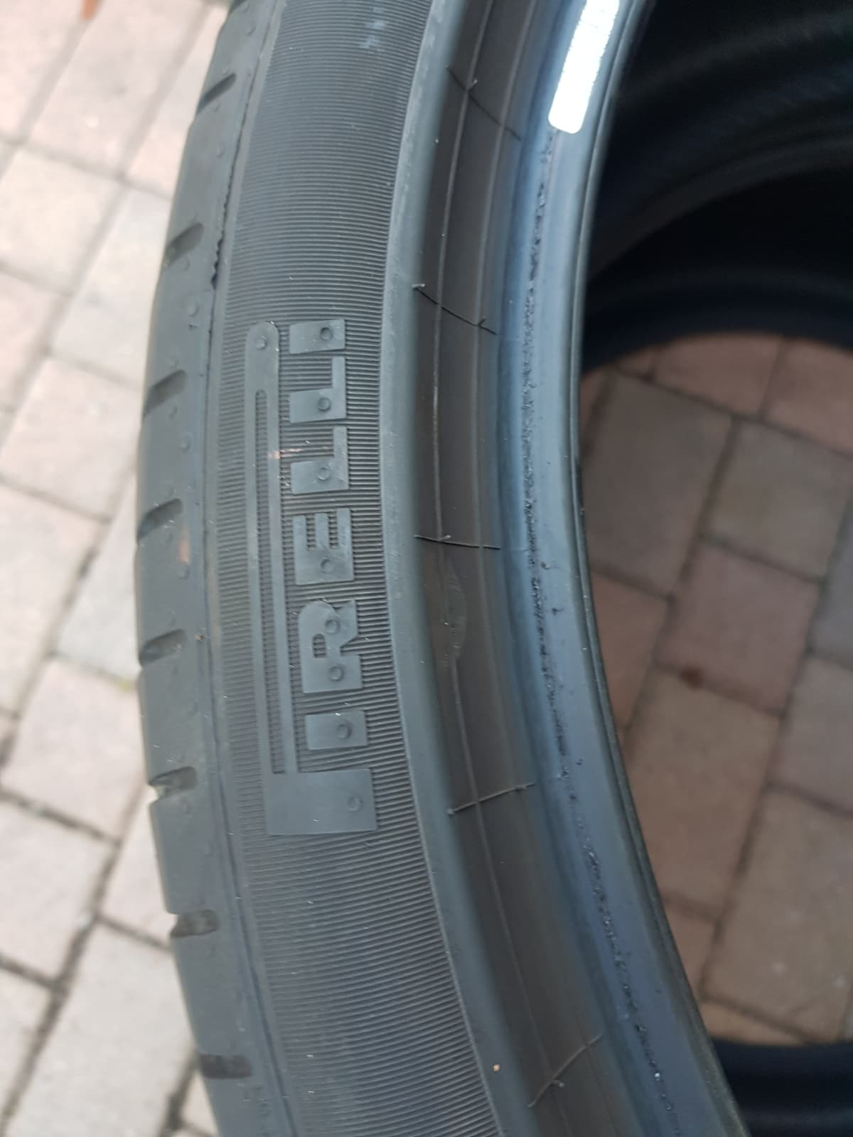 315/30/R22 Pirelli P Zero - Image 4