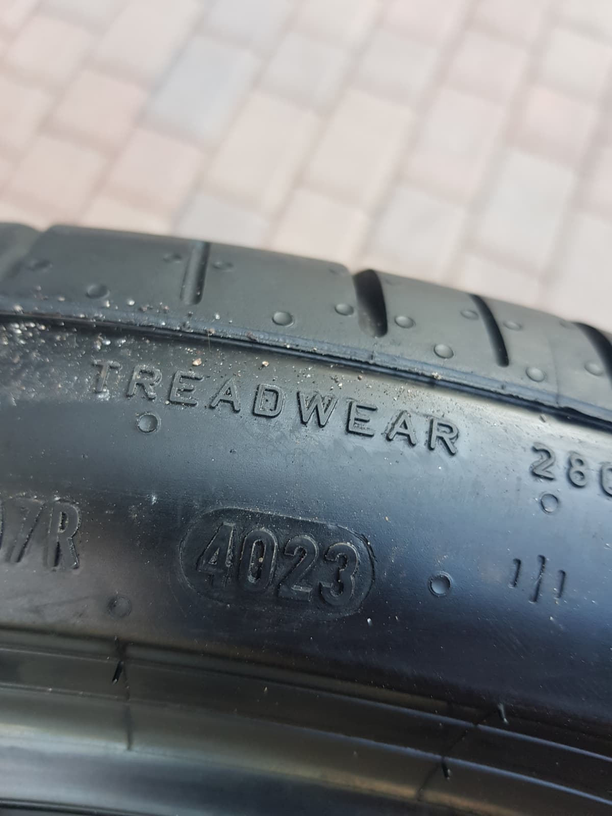 315/30/R22 Pirelli P Zero - Image 8