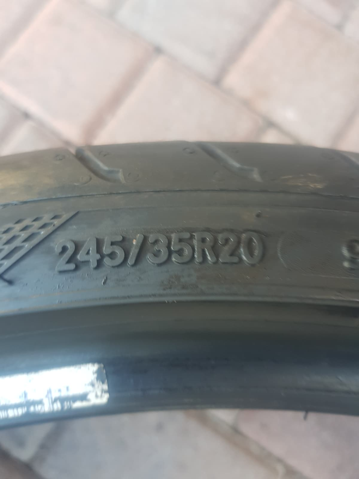 245/35/R20 Goodyear Eagle F1 - Image 6
