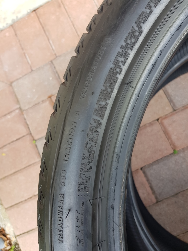 245/40/R21 Bridgestone Alenza - Image 9