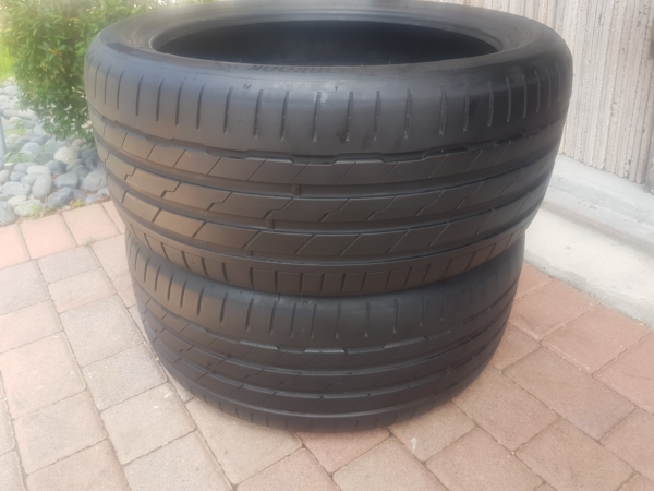 245/40/R19 Hankook Ventus