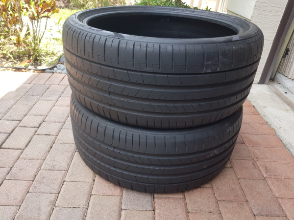 275/35/R22 Pirelli P Zero