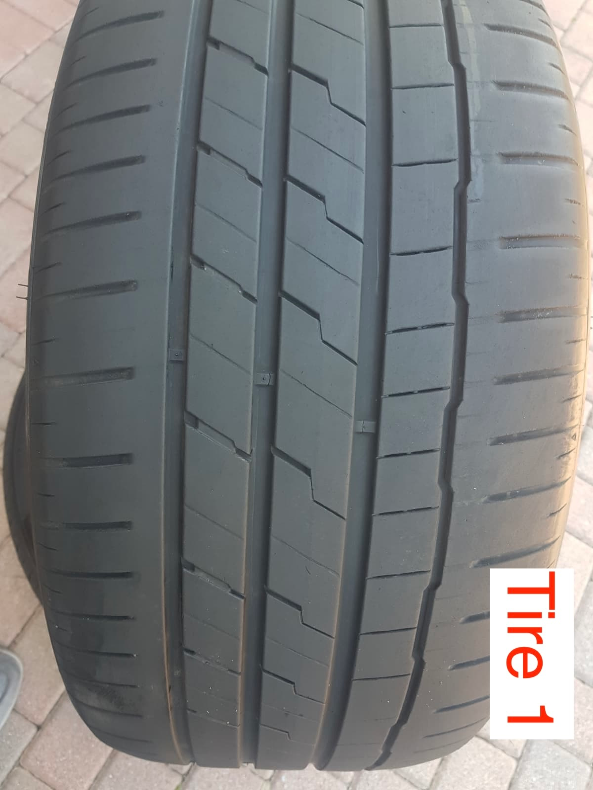 275/40/R21 Hankook Ventus - Image 2