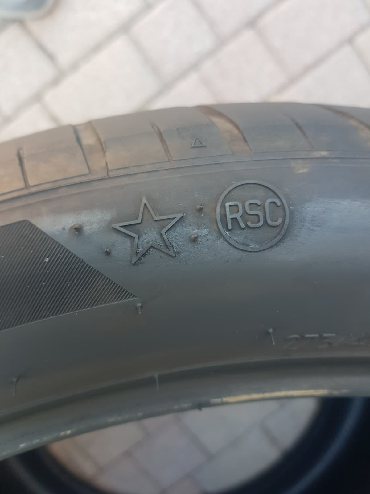 275/40/R21 Hankook Ventus - Image 7